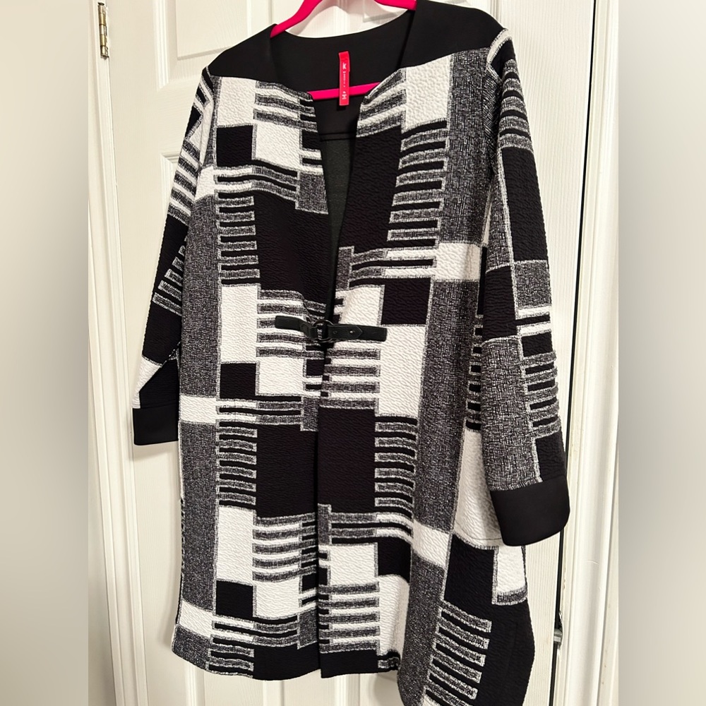 IC JACKET. Great with pants or dress for work
